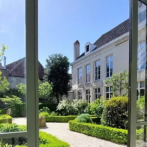 Appartement In De Corenbloem Centrum, Brugge